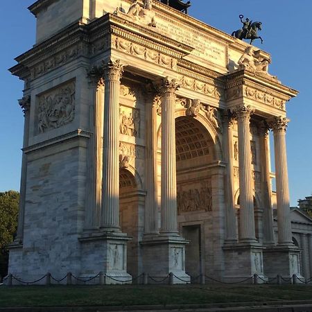 דירות מילאנו Arco Della Pace Corso Sempione 12 מראה חיצוני תמונה