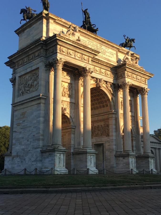 דירות מילאנו Arco Della Pace Corso Sempione 12 מראה חיצוני תמונה